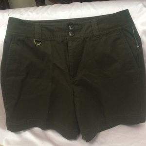 Lauren size 8 brown shorts